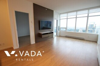 6461 Telford Ave in Burnaby, BC - Building Photo - Building Photo