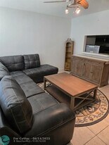 2838 Madison St in Hollywood, FL - Building Photo