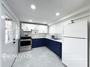 2874 Gardenview Crescent in Mississauga, ON - Building Photo - Building Photo