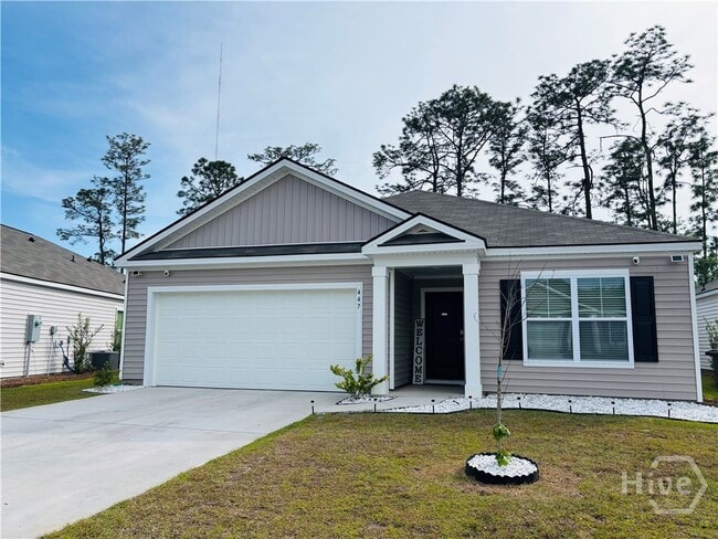 447 Coconut Dr in Bloomingdale, GA - Building Photo - Building Photo