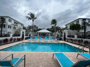 308 W Mallory Cir in Delray Beach, FL - Building Photo - Building Photo