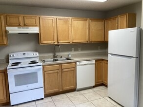 941 Scott St in Clermont, FL - Building Photo - Building Photo