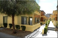 Mesa Ridge Village in Las Vegas, NV - Foto de edificio - Building Photo