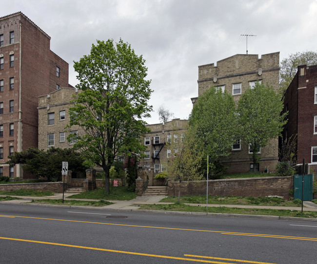 500 Park Ave in East Orange, NJ - Building Photo - Building Photo