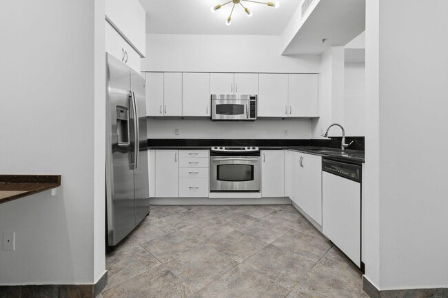 233 S Federal Hwy, Unit 2