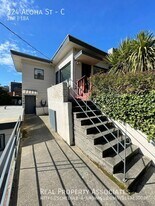 324 Aloha St in Seattle, WA - Building Photo