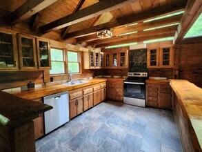150 Joe English Rd in Erwin, TN - Building Photo - Building Photo