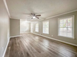 829 North Ave in Forest Park, GA - Building Photo - Building Photo