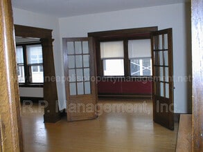 1432 W 32nd St in Minneapolis, MN - Building Photo - Building Photo