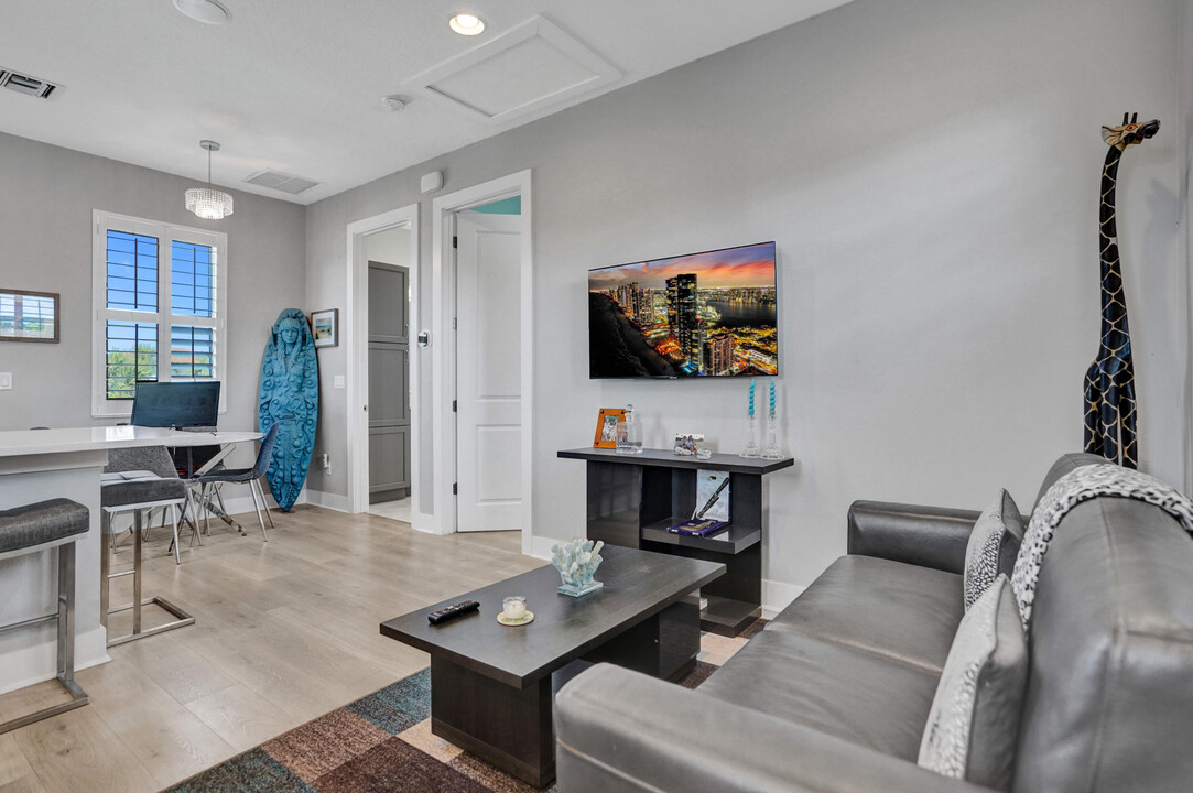 13533 Machiavelli Way in Palm Beach Gardens, FL - Building Photo