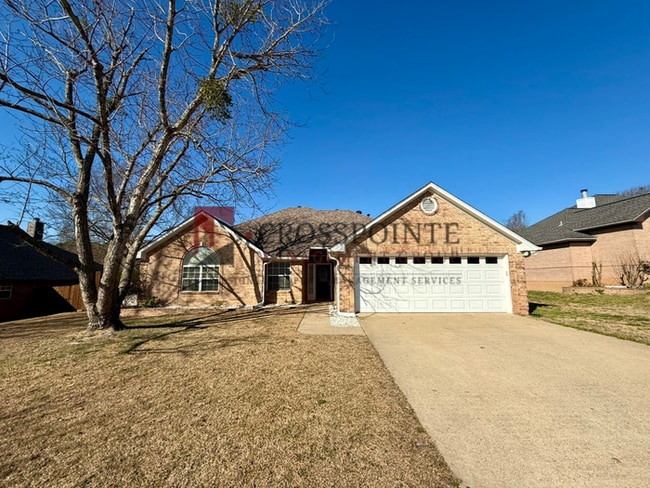 property at 16740 Thibodaux Dr