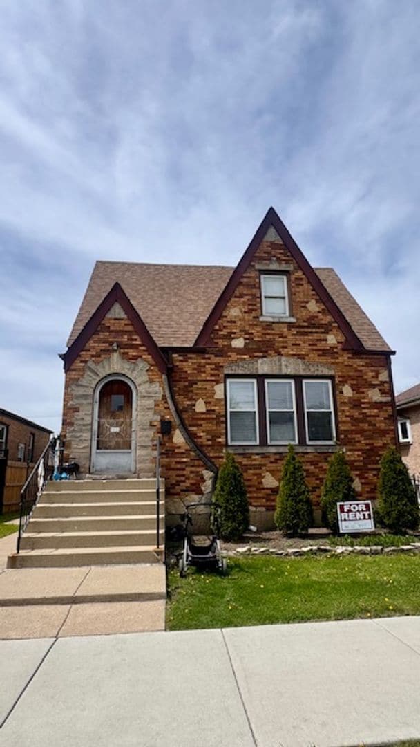 property at 3050 N Normandy Ave