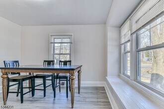 273 W Mt Pleasant Ave in Livingston, NJ - Building Photo - Building Photo