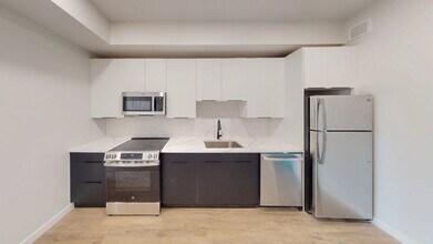 24 Mt Pleasant St in Somerville, MA - Foto de edificio - Building Photo