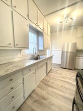 604 E Broadway St in Stephenville, TX - Building Photo - Building Photo