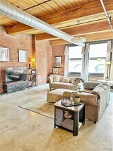 1015 Washington Ave in St. Louis, MO - Building Photo - Building Photo