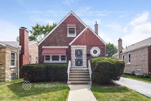 9625 S Maplewood Ave in Evergreen Park, IL - Building Photo
