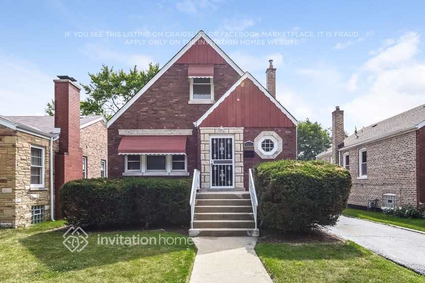 9625 S Maplewood Ave in Evergreen Park, IL - Building Photo