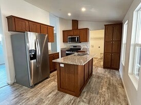 21100 State St in San Jacinto, CA - Building Photo