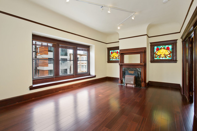 1720-1724 Larkin St in San Francisco, CA - Building Photo - Interior Photo