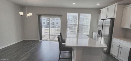 64 Sister's Farmstead Rd in Mount Laurel, NJ - Building Photo - Building Photo