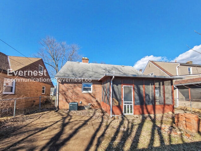 property at 926 Chestershire Rd