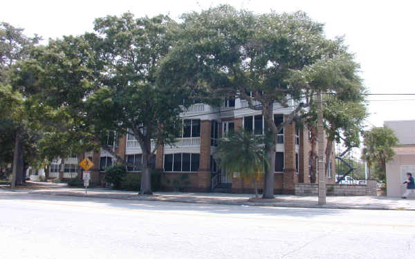 Connecticut in St. Petersburg, FL - Building Photo - Building Photo