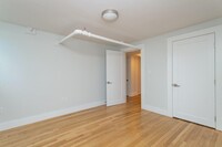 27 South St, Unit b2 in Boston, MA - Building Photo - Building Photo