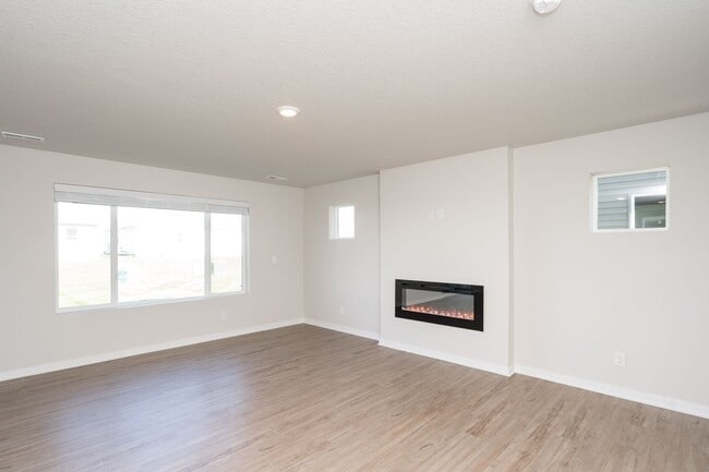 4332 NE 14th St in Ankeny, IA - Building Photo - Building Photo