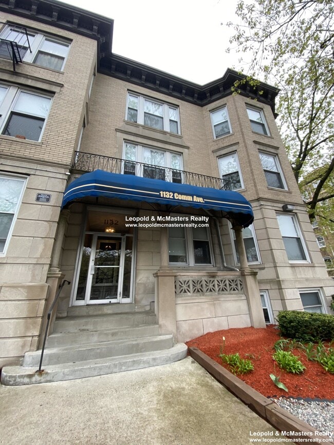 1128 Commonwealth Ave, Unit 3