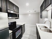 7402 Alabonson Rd photo'