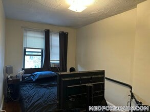 63 Fellsway W in Medford, MA - Building Photo - Building Photo