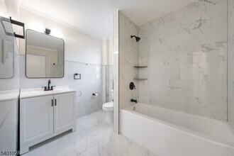 71 Broad St in Summit, NJ - Building Photo - Building Photo