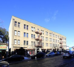 241-257 W 1st St in Mount Vernon, NY - Building Photo - Building Photo