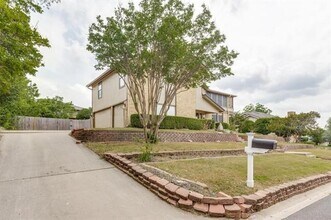 7705 Skylake Dr in Fort Worth, TX - Building Photo - Building Photo