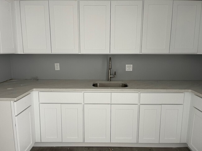 20-30 Peck St in New Britain, CT - Building Photo - Building Photo