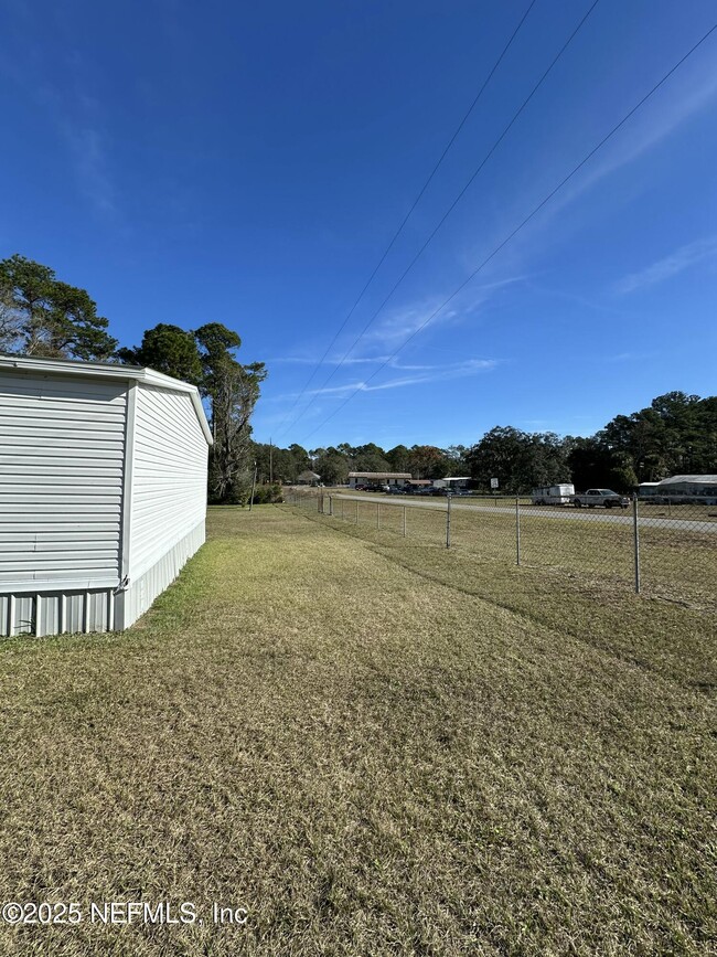 530 Opal Ave in Orange Park, FL - Building Photo - Building Photo