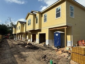 418 Plymouth St in Houston, TX - Building Photo - Building Photo