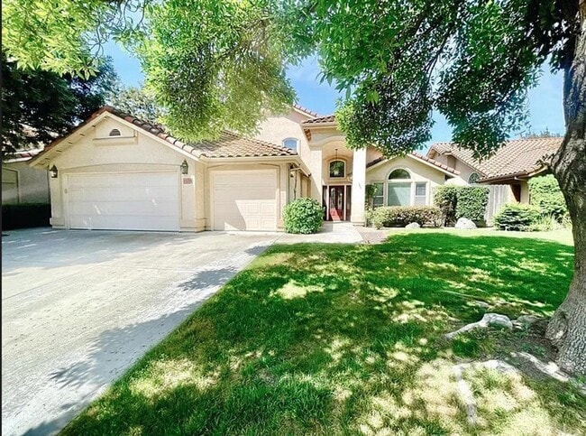 3337 Lakens Harbor in Modesto, CA - Building Photo - Building Photo