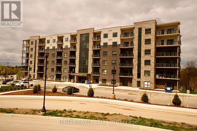 1000-1000 Lackner Blvd