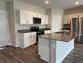7621 Hydrangea Ln in Wesley Chapel, FL - Building Photo - Building Photo