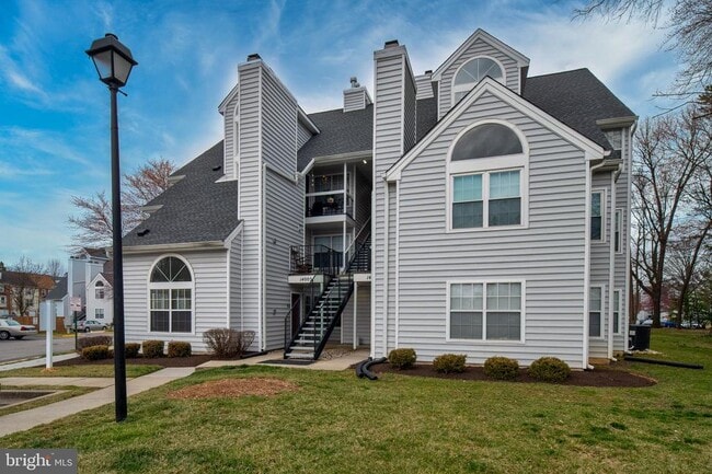 property at 14005 Vista Dr