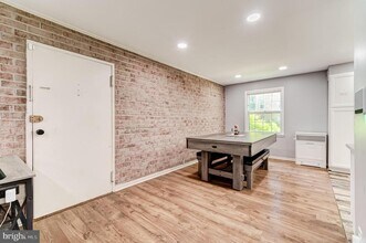 6012 Westchester Dr in College Park, MD - Building Photo - Building Photo