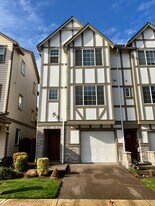 14182 SW Gold Coast Terrace in Tigard, OR - Building Photo