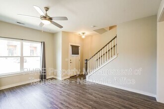 2402 Danilynn Dr in Nashville, TN - Building Photo - Building Photo