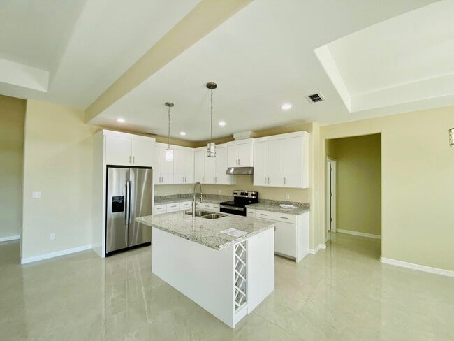 5443 Barbwire Ln in Brownsville, TX - Building Photo - Building Photo