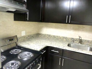 62 Boylston St, Unit 607 in Boston, MA - Building Photo - Building Photo