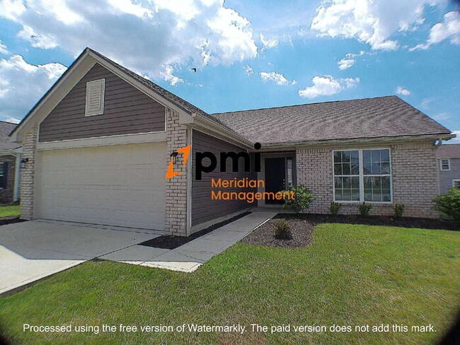 1820 N Clearwater Dr in Greenfield, IN - Building Photo - Building Photo
