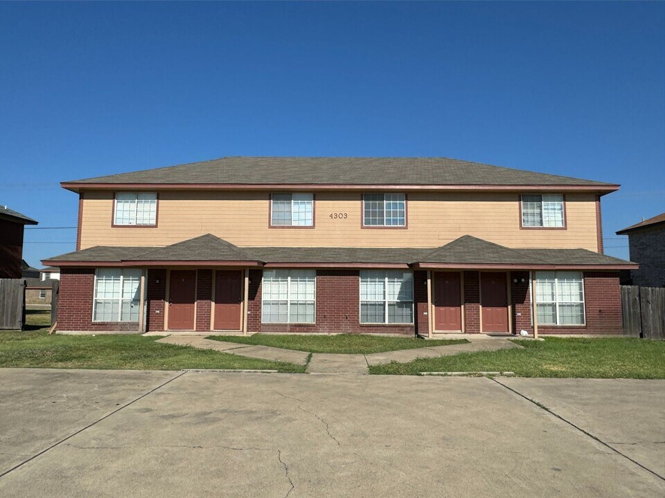 4303 Deek Dr in Killeen, TX - Building Photo