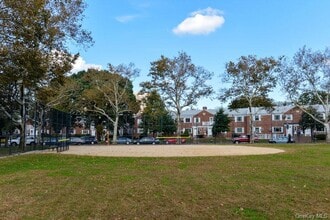 261-72 Langston Ave in Queens, NY - Building Photo - Building Photo